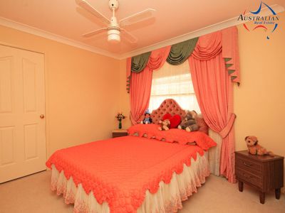 19 Anchorage Street, St Clair