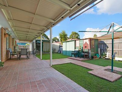 16 Olympus Drive, St Clair