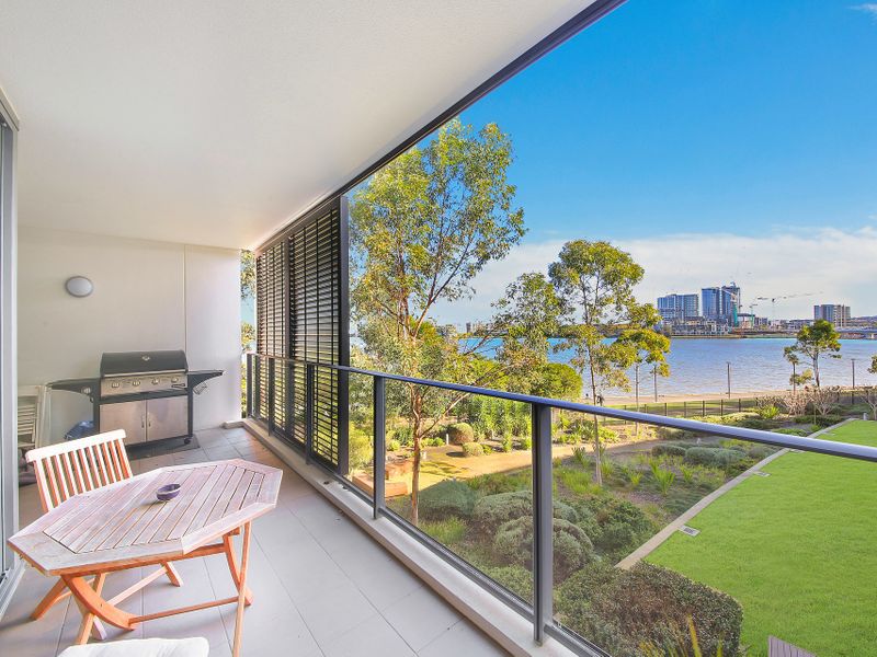 304 / 16 Sevier Avenue, Rhodes