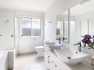 48 Wildflower Circle, Jordan Springs