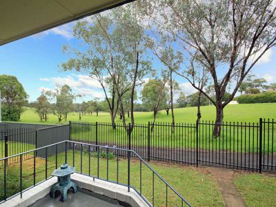 10 Kemp Place, Tregear