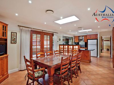 6 Colorado Drive, St Clair