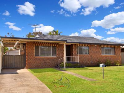 4 Macarthur Drive, St Clair