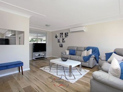 114 Pine Creek Circuit, St Clair