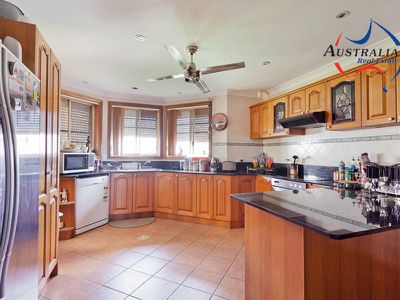 24 Chatres Street, St Clair