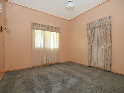 2 Stirling Street, East Toowoomba