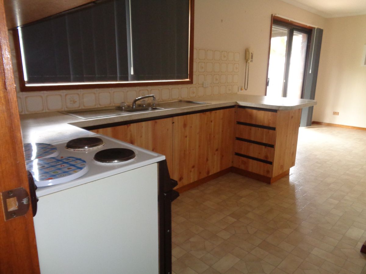 2 / 13 Hart Street, Rochester