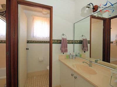 15 Kalambo Place, St Clair