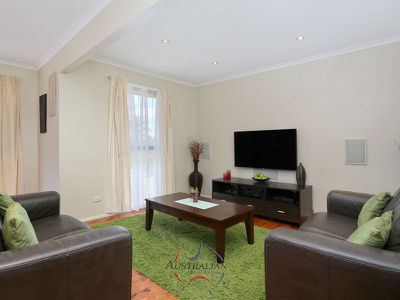 5 Alexandra Circuit, St Clair