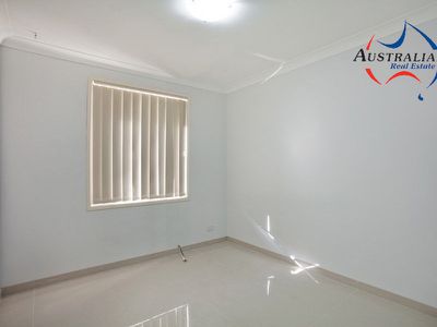 93 Pine Creek Circuit, St Clair