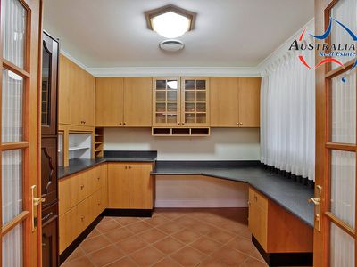 6 Colorado Drive, St Clair