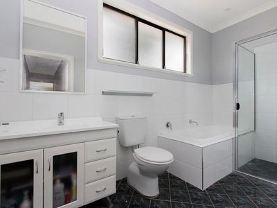 28 Hillcrest Avenue, Penrith