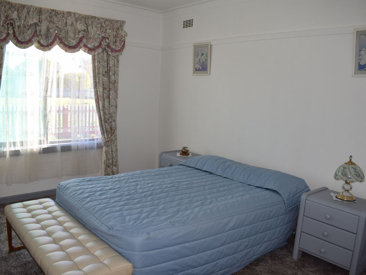 33 Sullivan Street, Inglewood