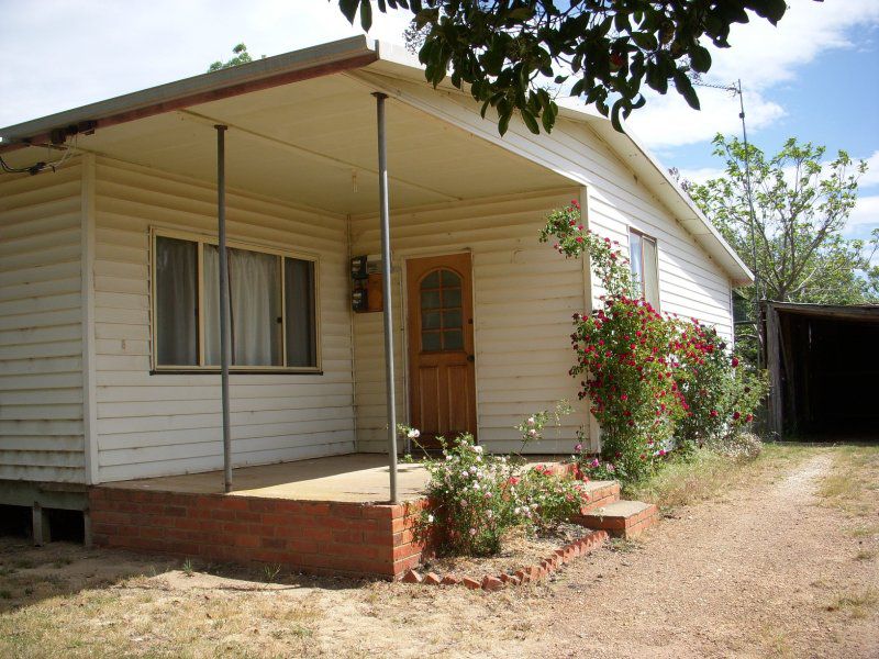 20 Finks Road, Merton