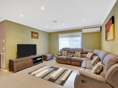 6 Lord Nolan Street, Kurunjang