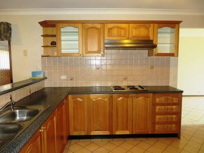 8 Whipbird Place, Erskine Park