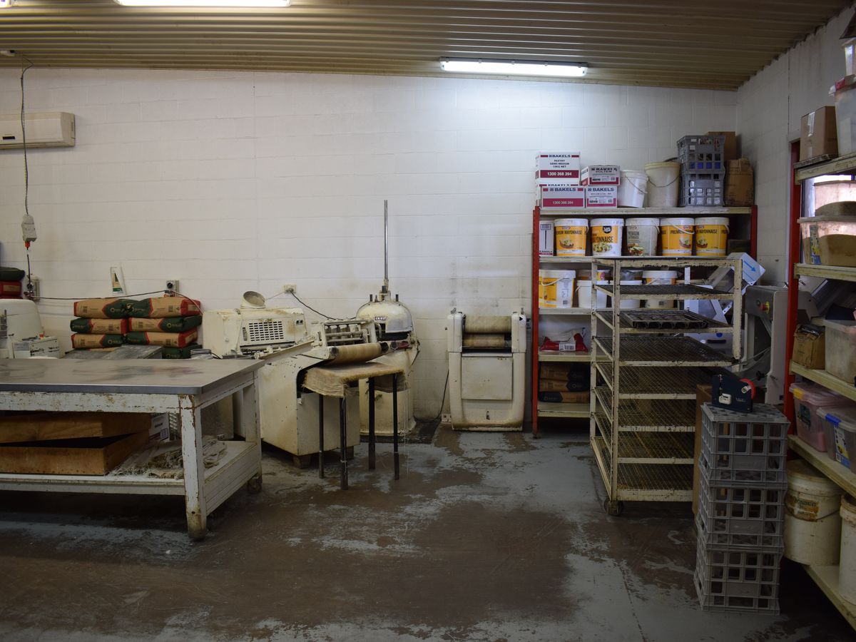 56 - 60 High Street, Charlton