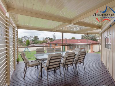 17 Fleece Close, St Clair