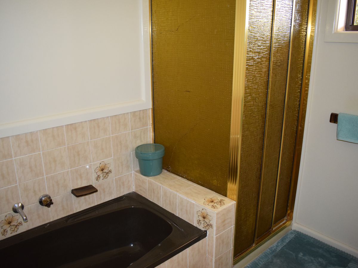 70 Grant Street North, Inglewood