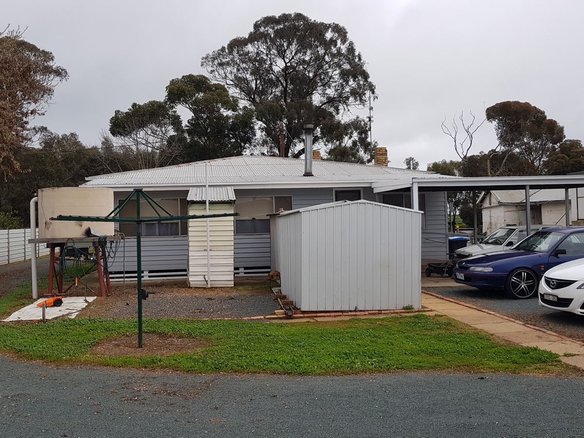 168-170  Railway Road, Elmore