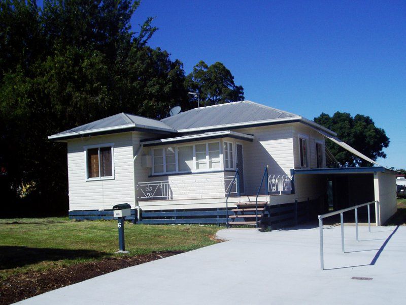 6 Gold Street, South Toowoomba