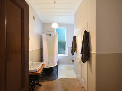 10 Littlebourne Road, Roslyn