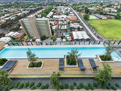 2201 / 1 Ascot Vale Road, Flemington