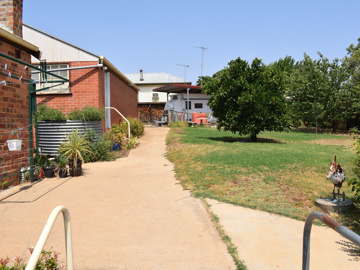 28 High Street, Wedderburn