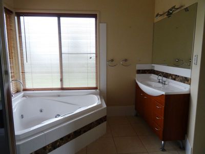 13 Berghofer Drive, Highfields