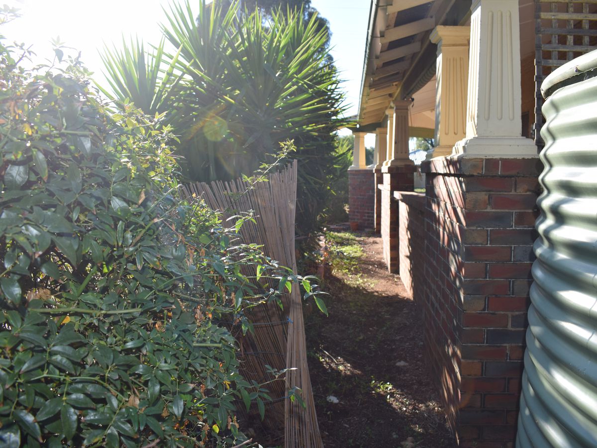 70 Grant Street North, Inglewood