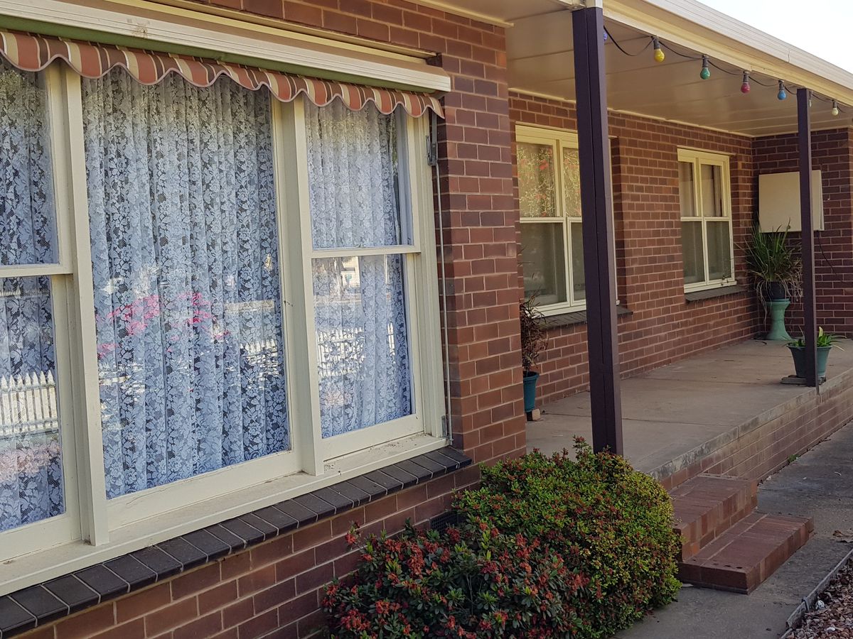 2 Edward St , Rochester