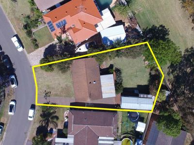 32 Sunray Crescent, St Clair