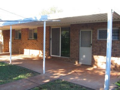 603 Greenwattle Street, Glenvale