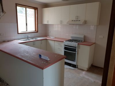 10 Kitchener Crescent , Seymour