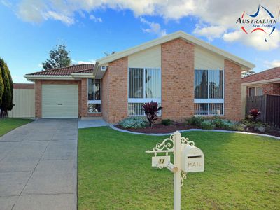 11 Kalambo Place, St Clair