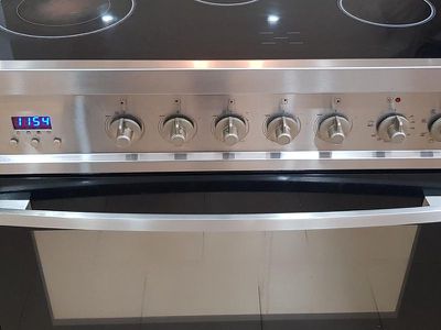 12 Wills Glen, St Clair