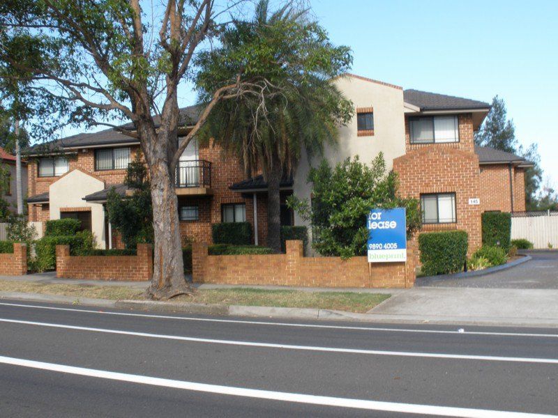 4 / 145 Pennant Street, Parramatta