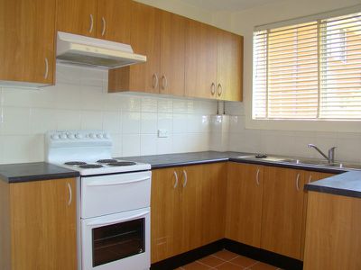 8 / 30 East Crescent Street, Mcmahons Point