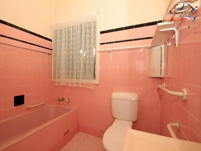 3-4 Shamrock Court, St Clair