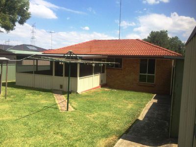 11 Tapi Glen, St Clair