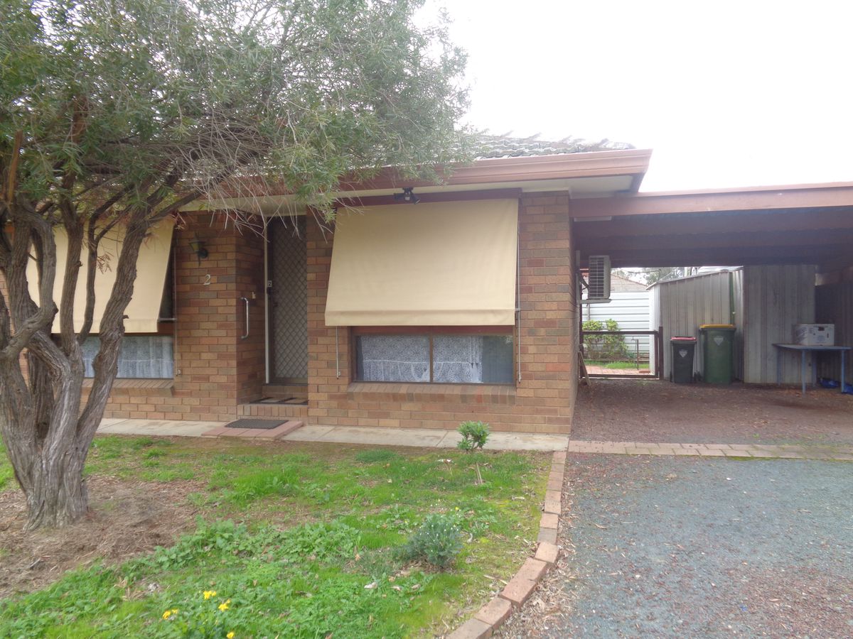 2 / 13 Hart Street, Rochester