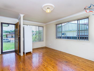 36 Melville Road, St Clair