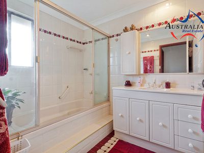 41 Dobell Circuit, St Clair