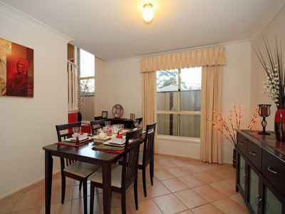 15 Belledale Close, St Clair