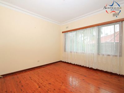 3-4 Shamrock Court, St Clair