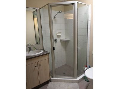 3 / 8 Ball Street, Drayton