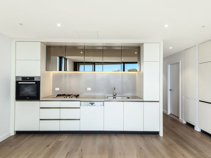 Level 34 / 81 Harbour Street, Haymarket