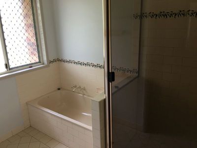 4 Schloss Court, Westbrook