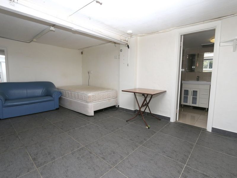 6A Tintern Avenue, Carlingford