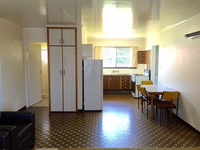 2 / 1 Primrose Street, Centenary Heights